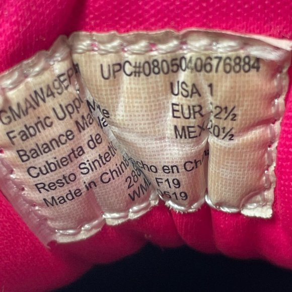 Girls Size 1 Pink Black Sneaker White Sole - Picture 5 of 5